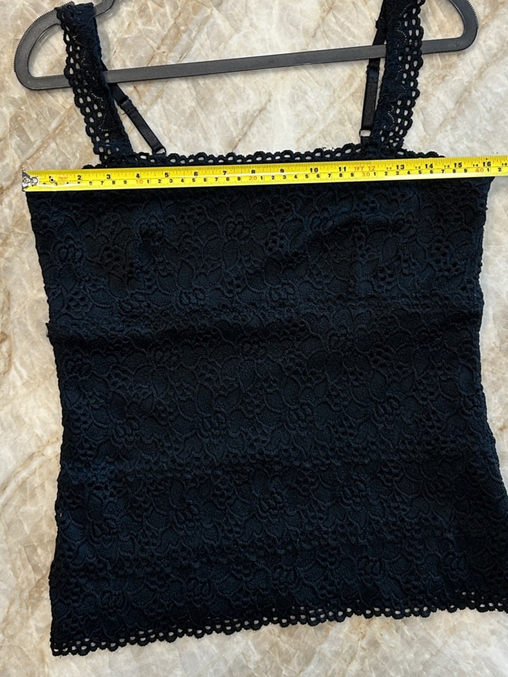 Le Chateau Black Lace Trim Camisole M Y2K Vintage Adjustable EUC - Picture 5 of 7